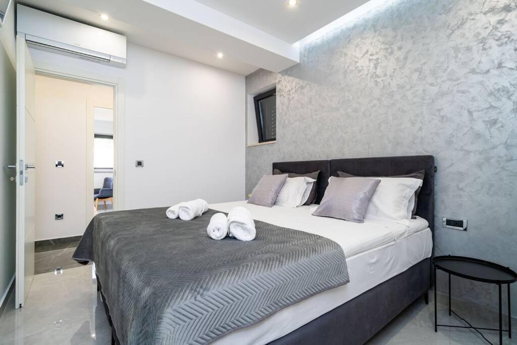 Apartment Anavi
